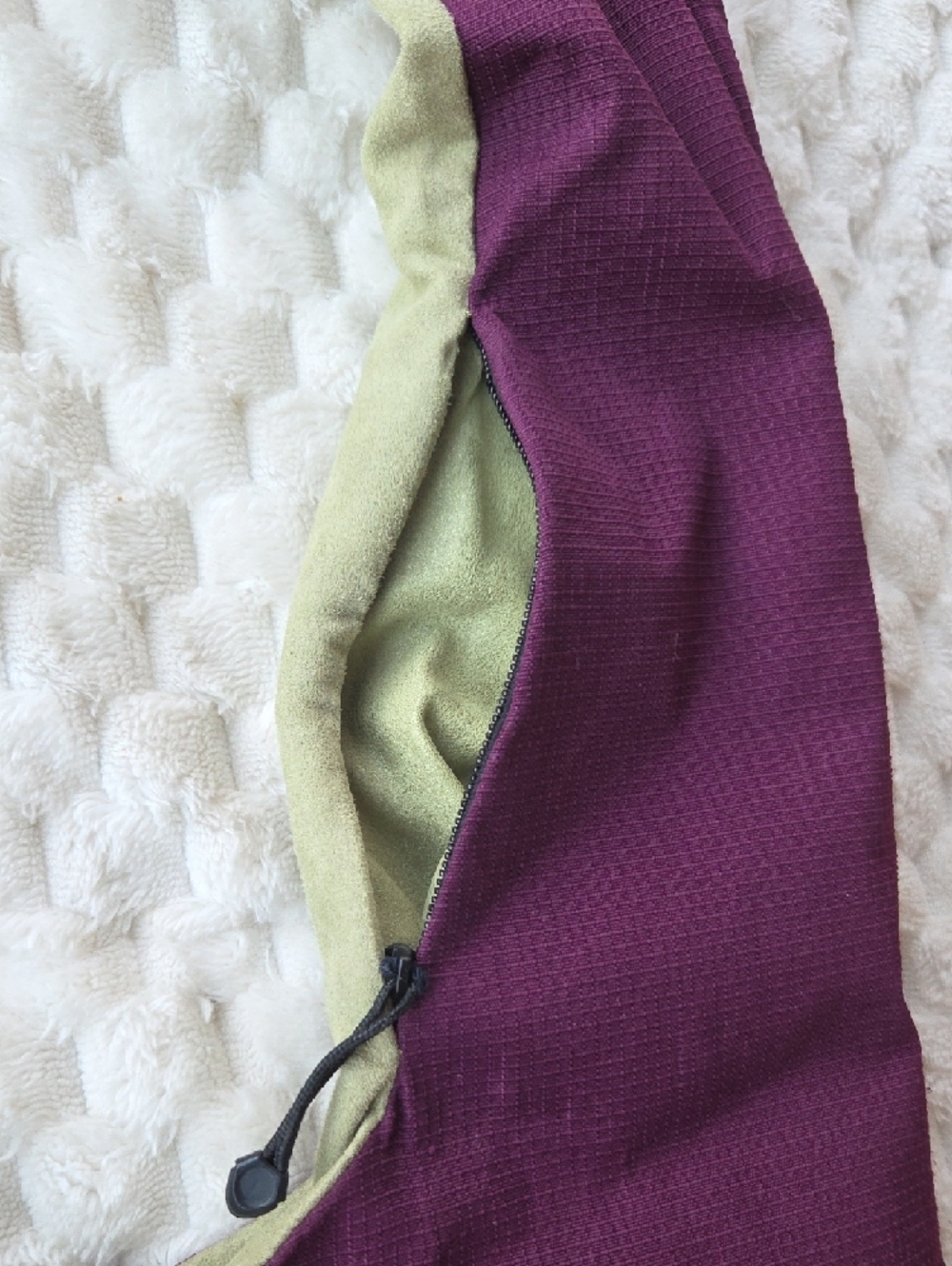 Keen Purple Sling Bag/ Light Green Suede REVERSABLE! - Picture 4 of 6
